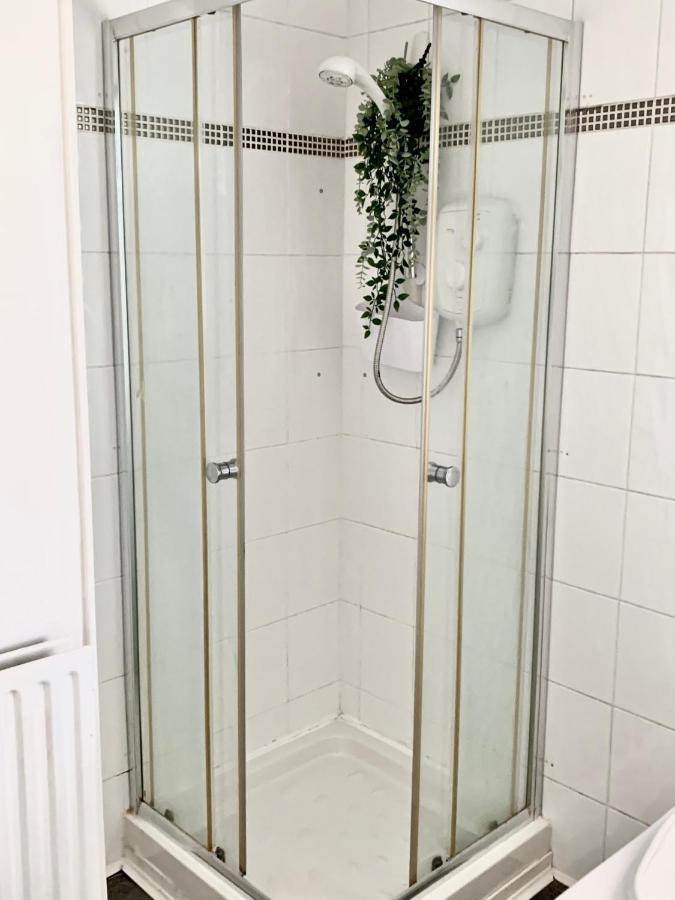 Kimberley  Contemporary 2 Bedroom Victorian Town House - Sleeps Up To 6 מראה חיצוני תמונה