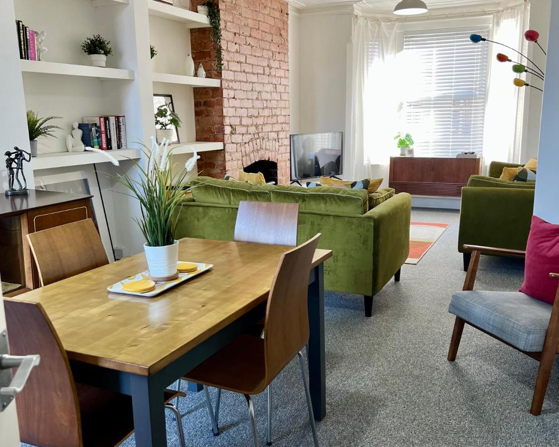 Kimberley  Contemporary 2 Bedroom Victorian Town House - Sleeps Up To 6 מראה חיצוני תמונה